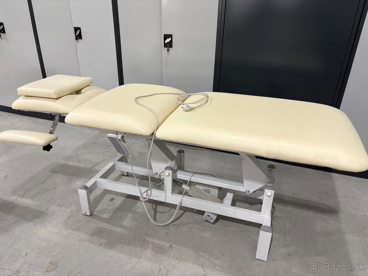 Elektrické masérske lehatko