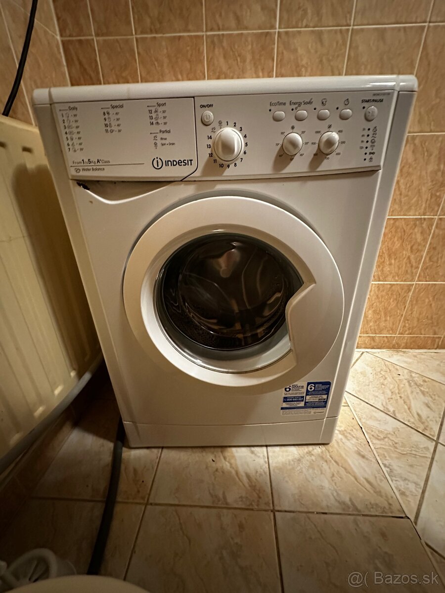 Predám práčku Indesit