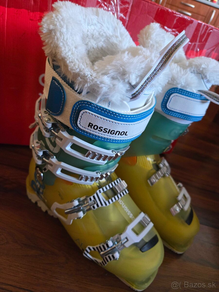 Dámske lyžiarky Rossignol veľ.24.5