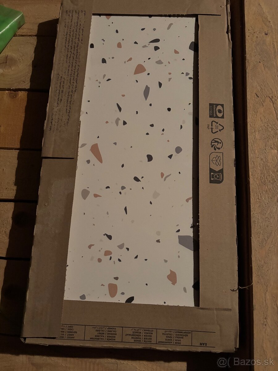 Glazované keramické obkladačky