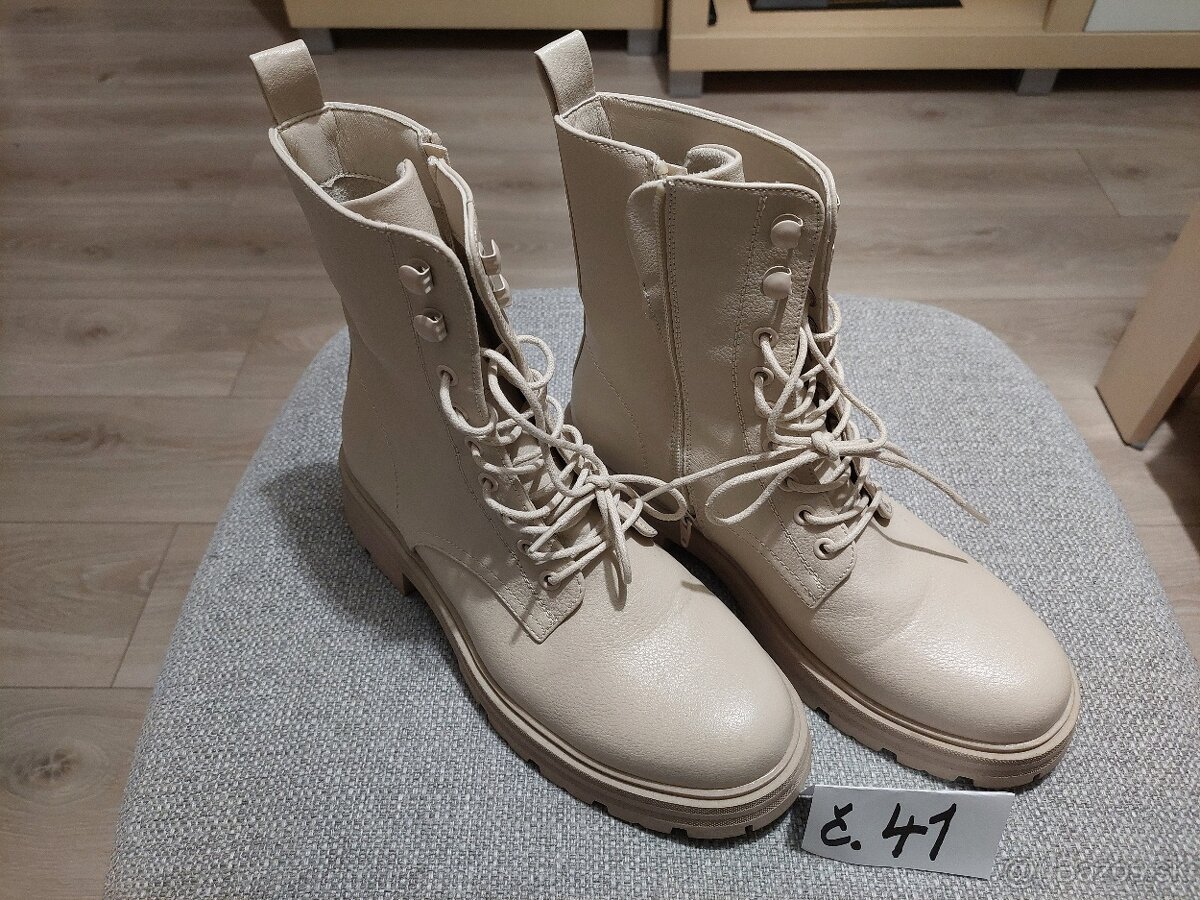 Dámske čižmy č. 41 zľava 50%