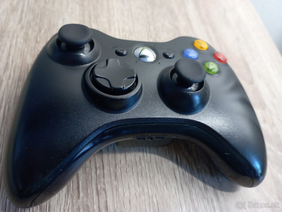 Originálny bezdrôtový ovládač na XBOX 360