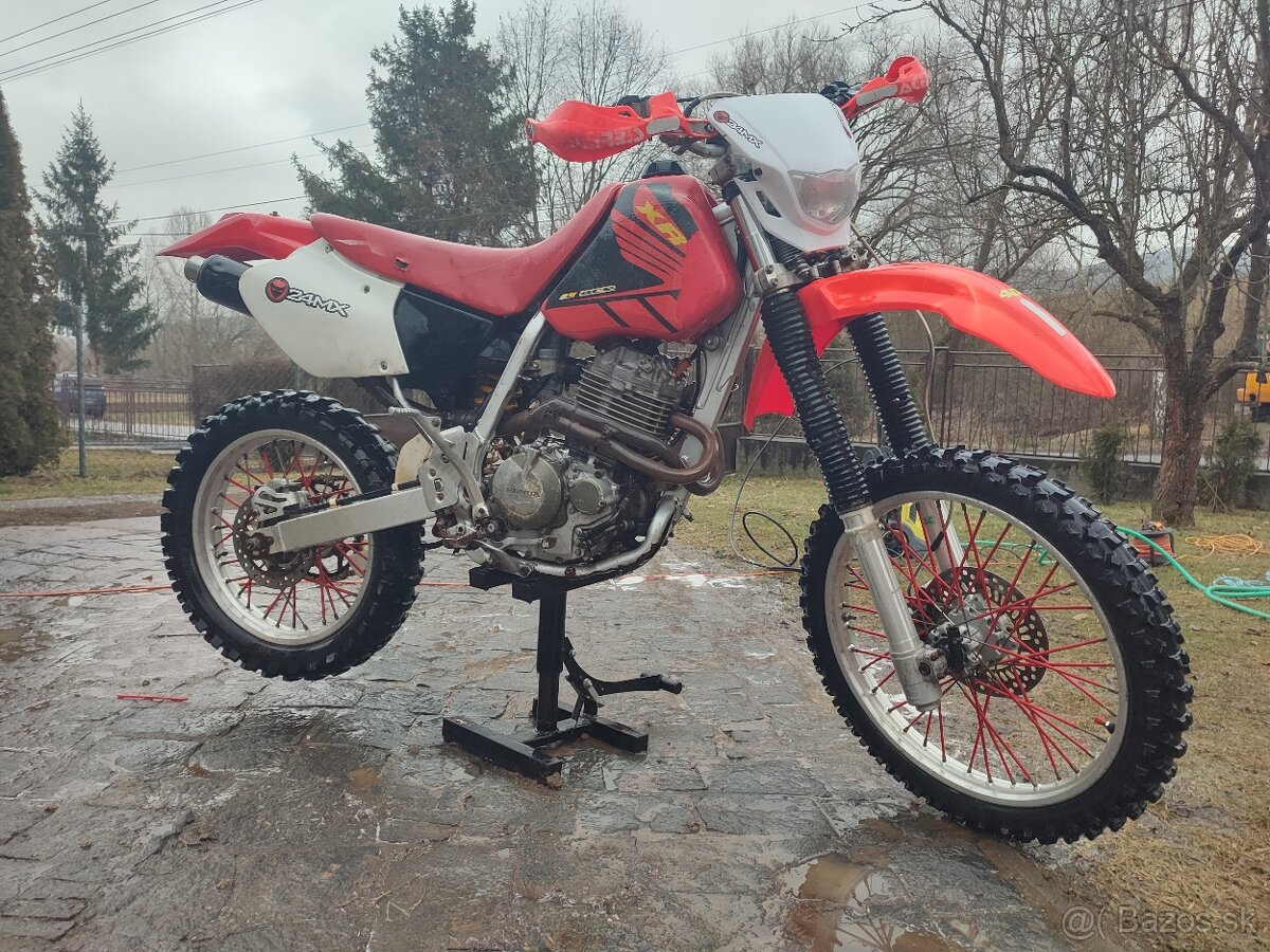 Honda XR 400