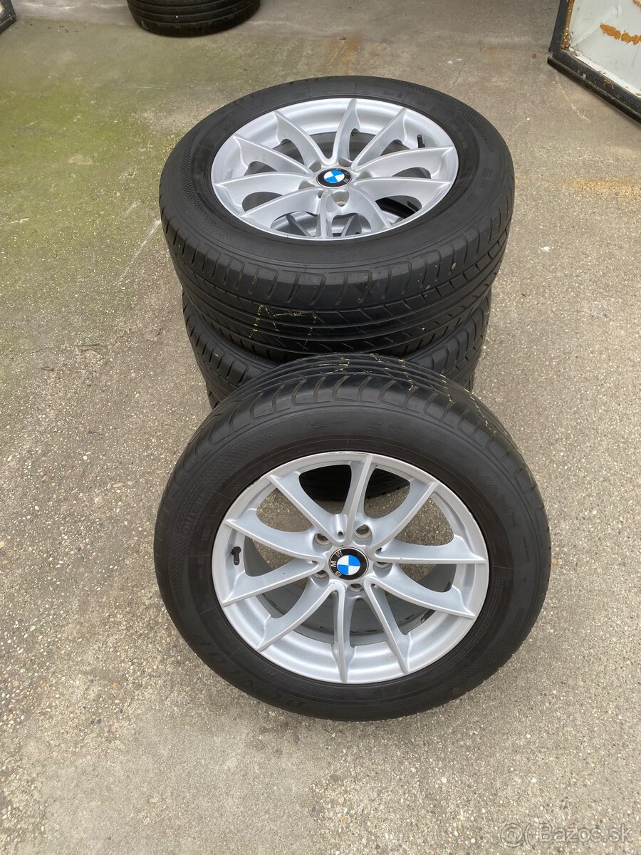 Sada letných pneumatík s originálnymi diskami BMW