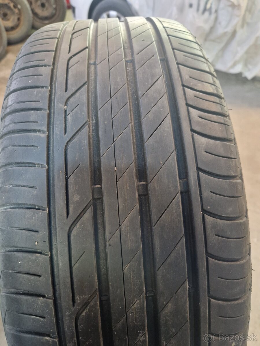 225/55R17 97W BRIDGESTONE