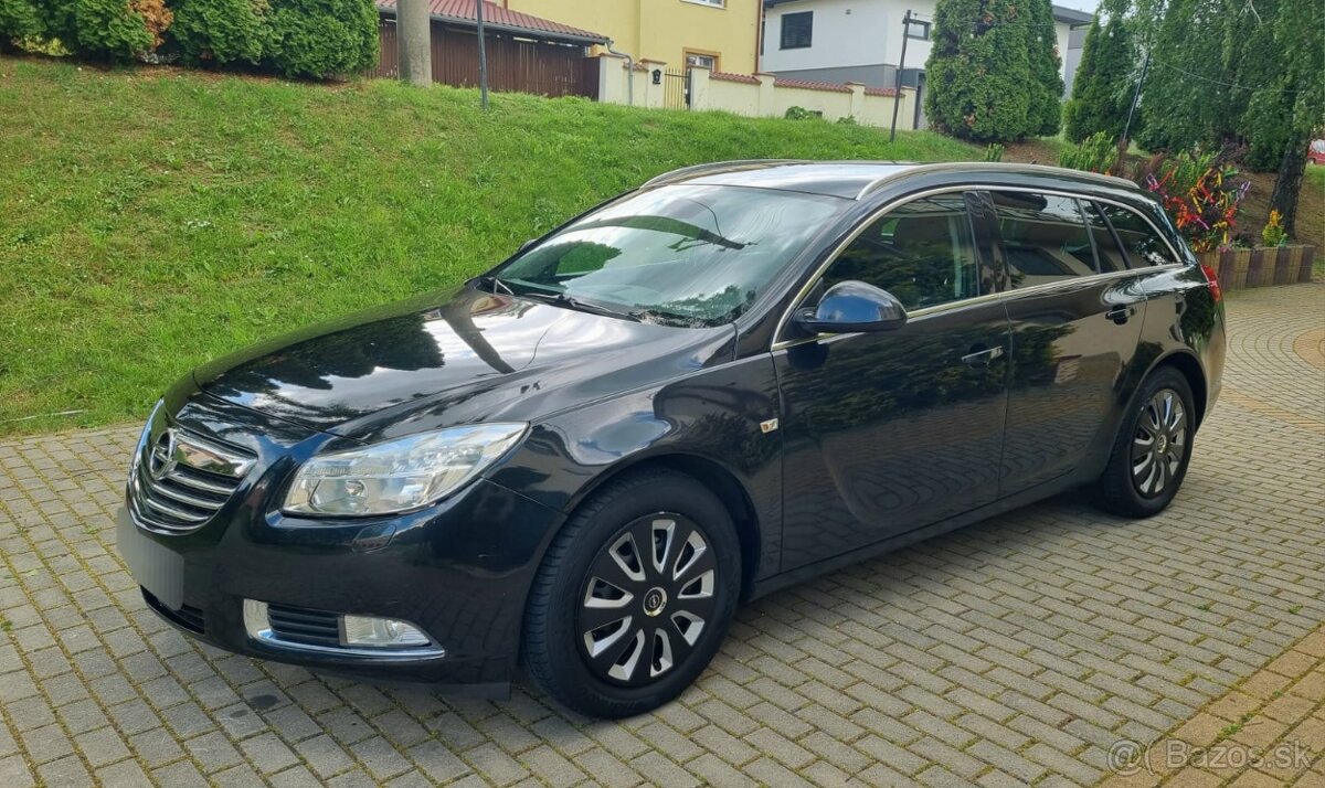 Opel Insignia SPORTS TOURER SW 2.0CDTi 118KW 4X4 M6