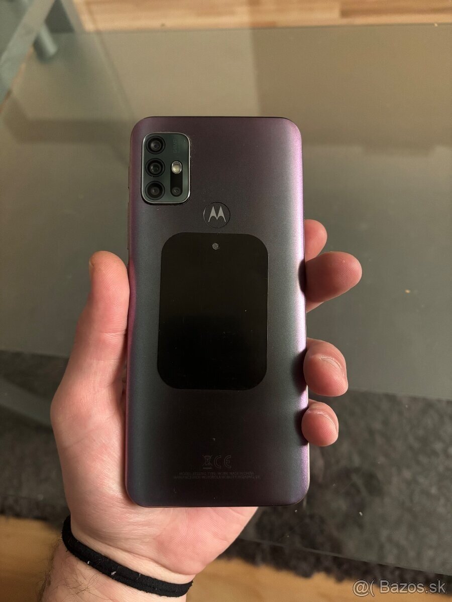 Motorola g30