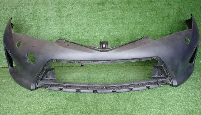 toyota auris nárazník 2012-15