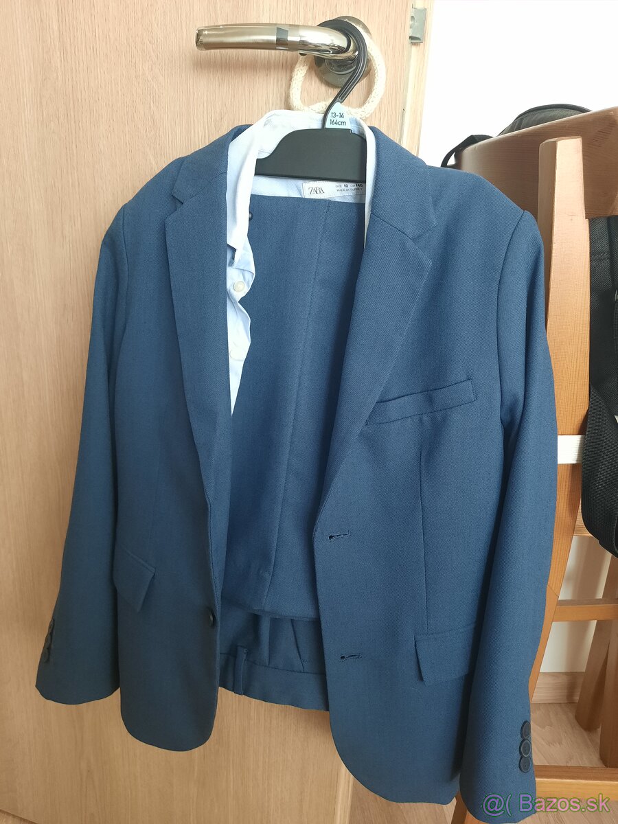 Chlapcensky oblek ZARA v.140