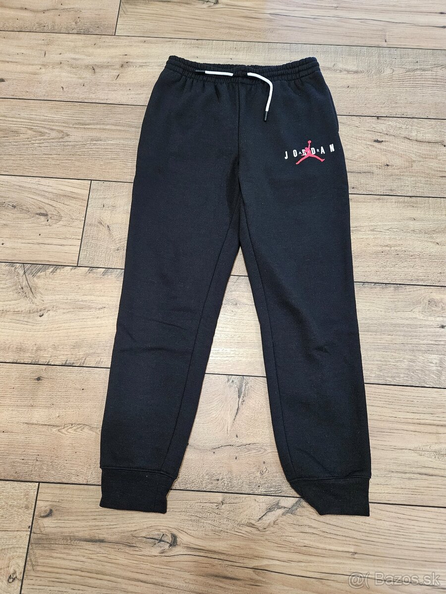 teplaky 152-158