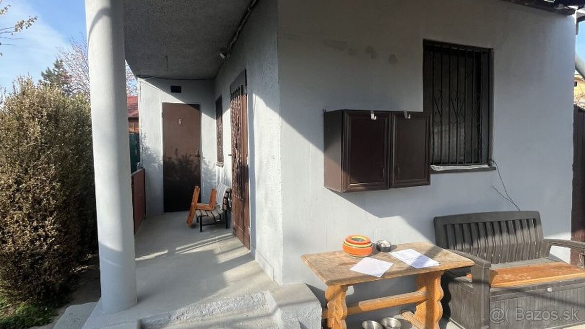 Predám pozemok s chatkou – ideálne pre vašu záhradu a oddych