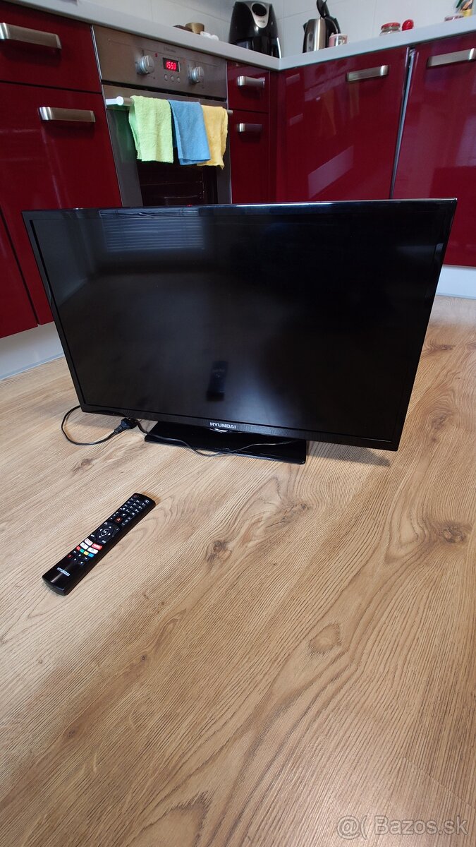 Hyundai 32" Smart TV, Full HD, Wi-Fi, Netflix/YouTube