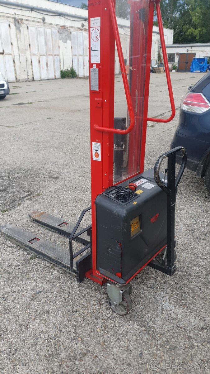 Belet F10AL - ručne vedený VZV s elektr. zdvihom