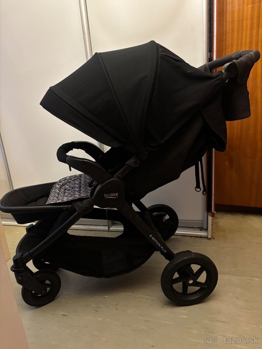 Kocik Britax b motion plus 4