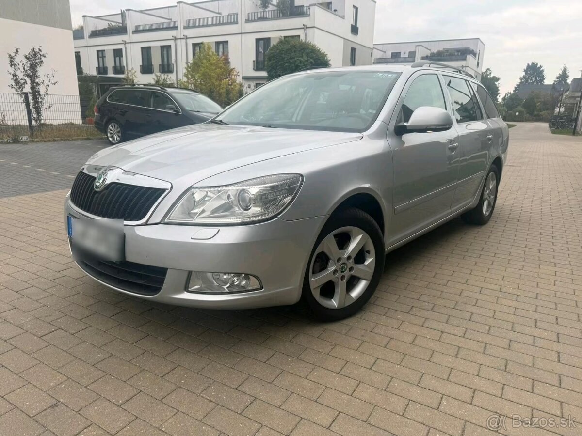 Skoda Octavia 2 2.0 TDI DSG family r.v 2012 navi xenon