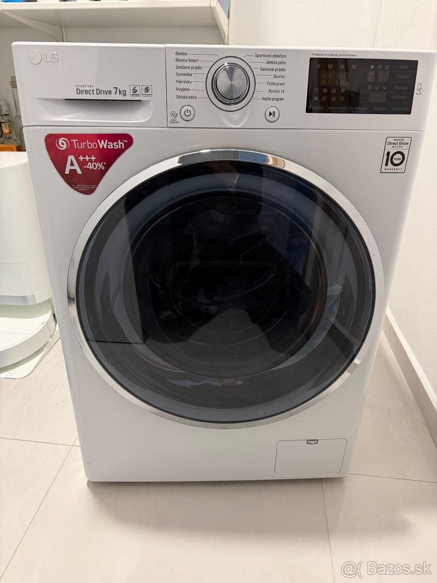 Pracka LG 7kg.