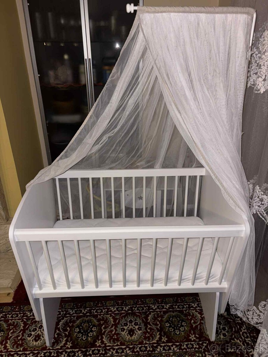 Detská drevená kolíska- biela farba