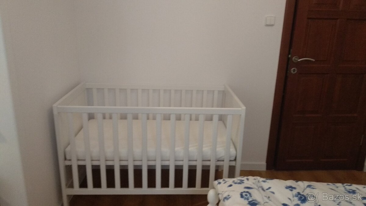 Predám detskú Ikea postieľku SUNDVIK s matracom