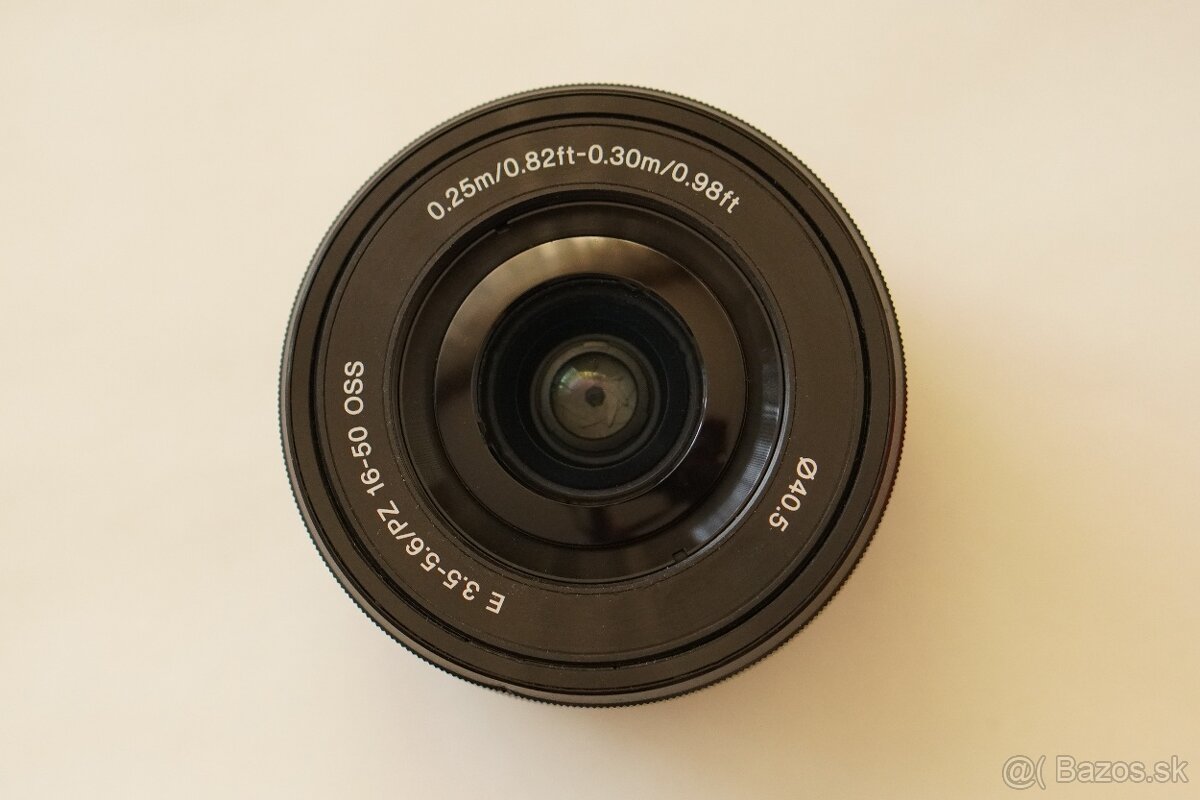 Sony E PZ 16-50mm f/3.5-5.6 OSS (APS-C, E-Mount)