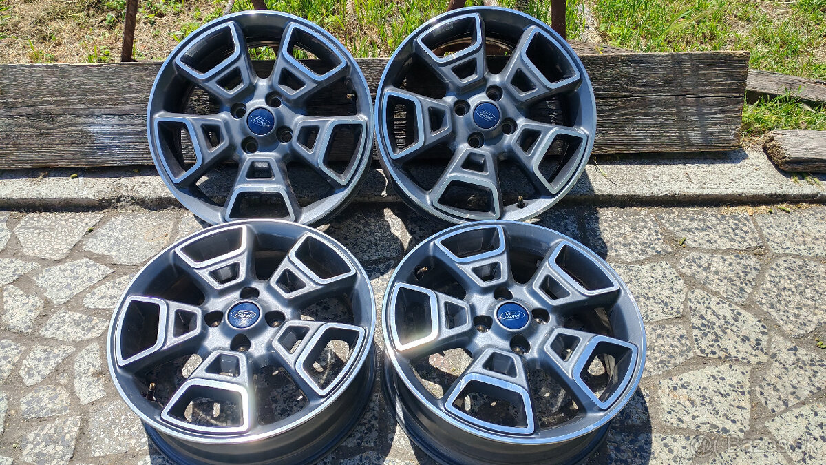 4x108 R17 --- FORD ECO SPORT , FIESTA ...