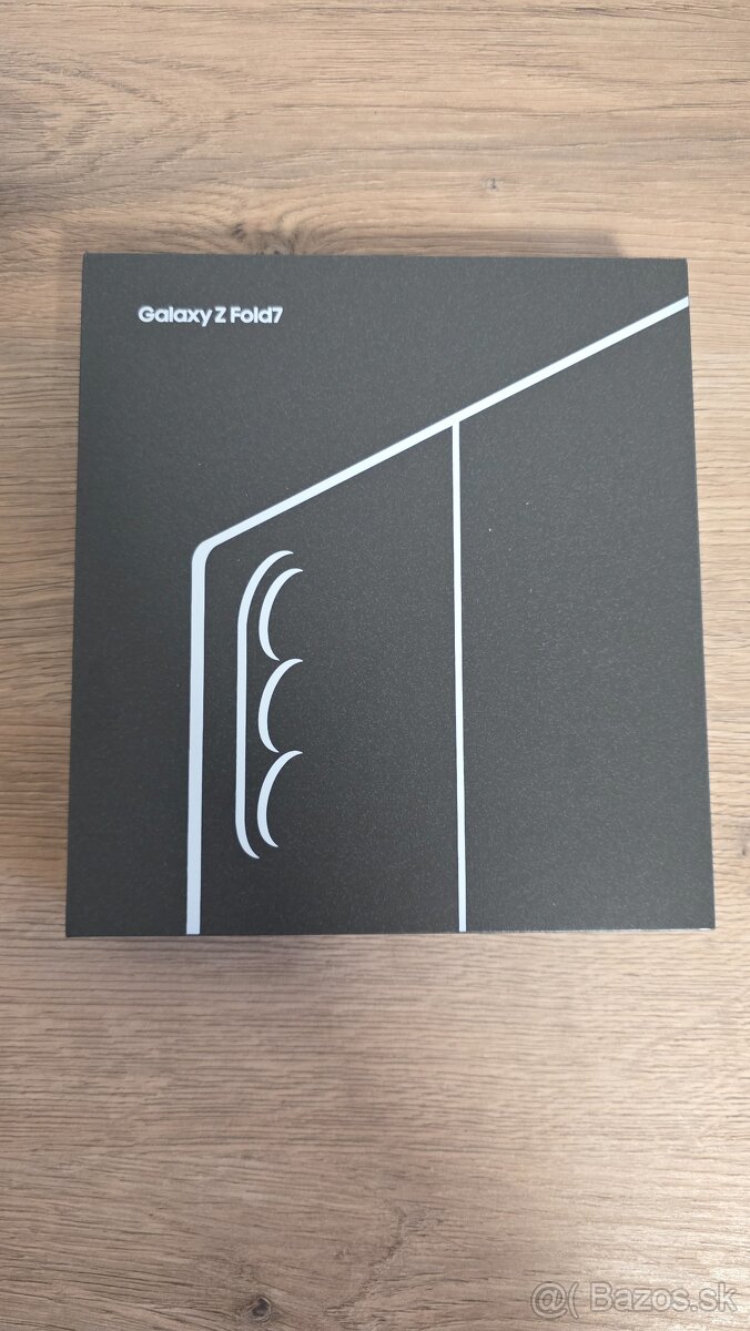 Predám Samsung Galaxy Z FOLD 7 512GB