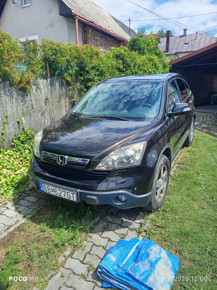 Honda CR-V III  executive znížená cena -700€