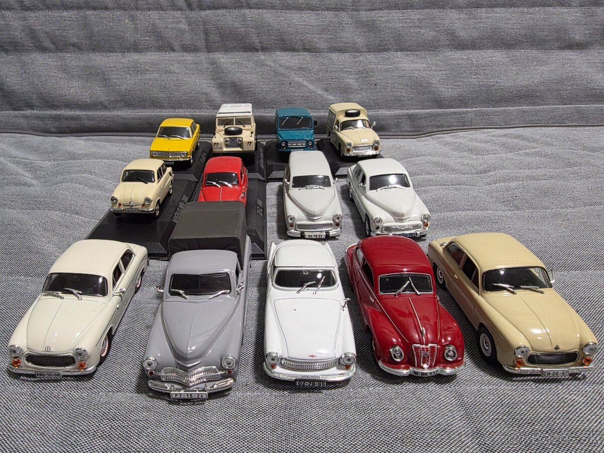 Sbírka modelů 1:43 Kultovní auta ČSSR Legendární automobily