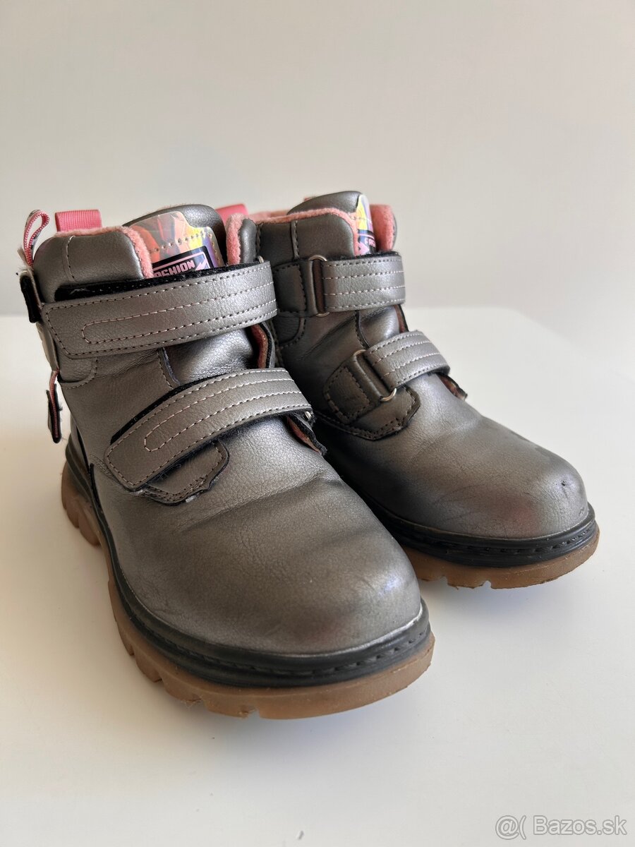 Dievčenské zateplené čižmy 30