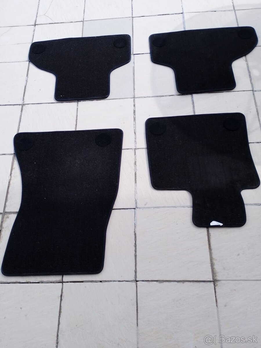 Koberčeky na BMW E70