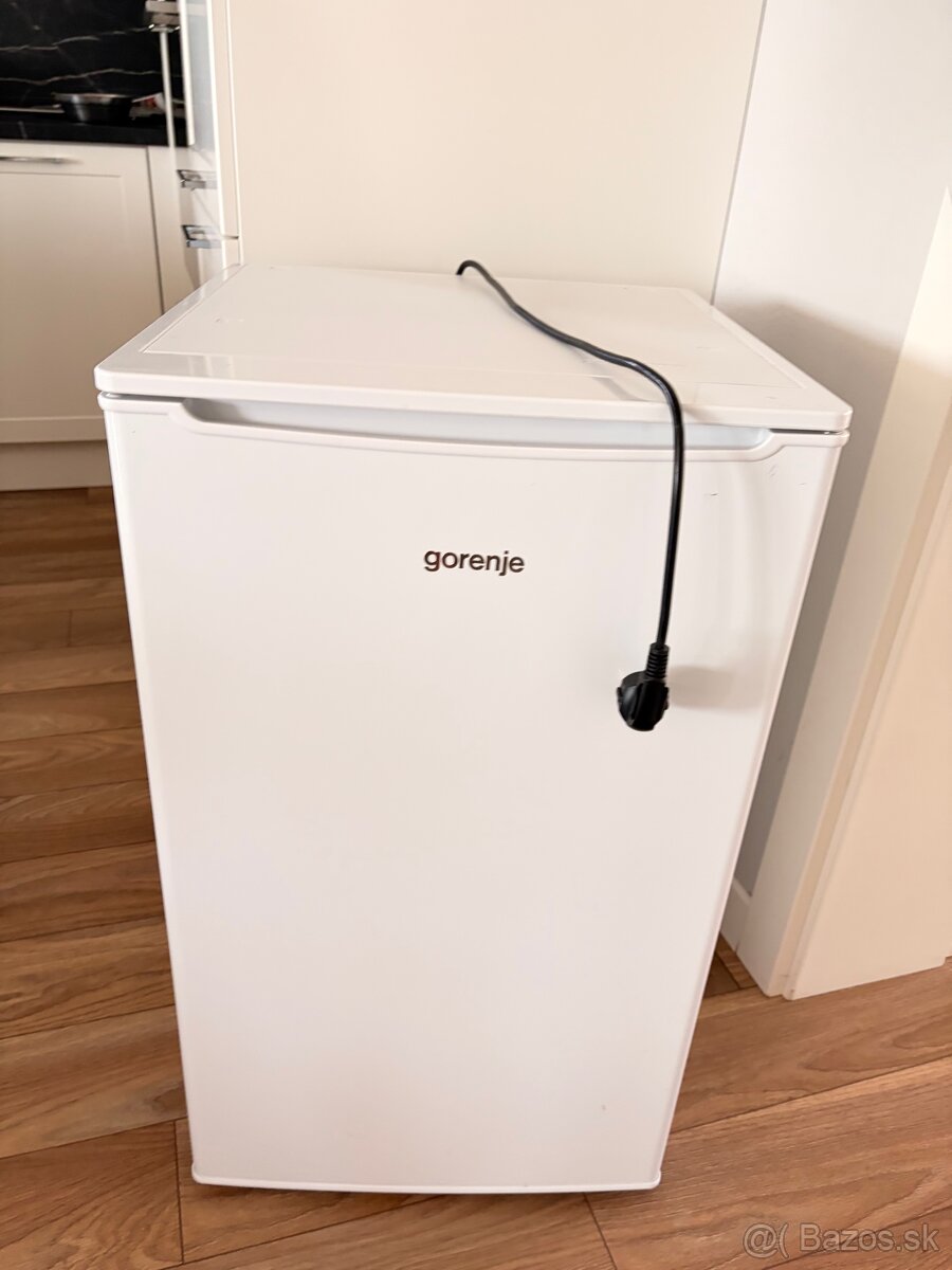 Predam mraznička Gorenje