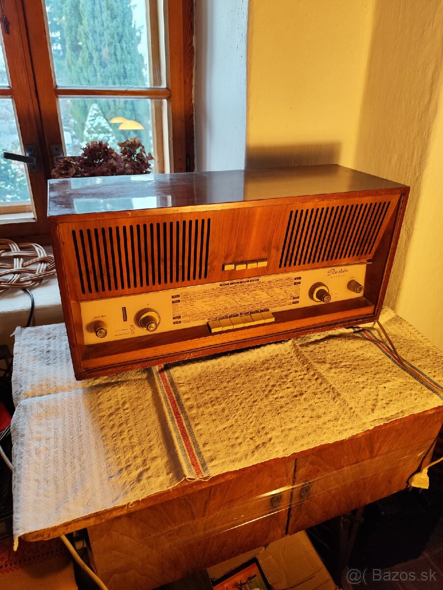 Retro stereo rádio Tarantela