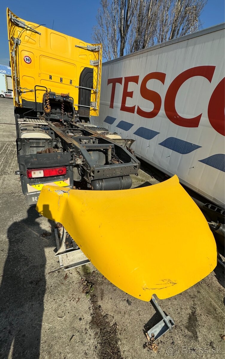 Vrchný spoiler Renault Premium 460 dxi