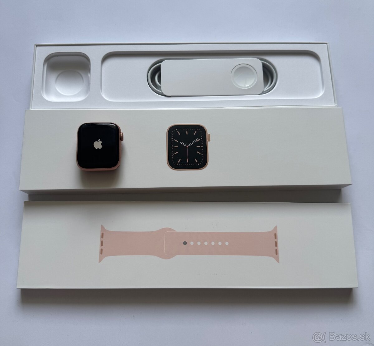 Apple Watch 6 - 44mm Gold + Pink Sand Cellular