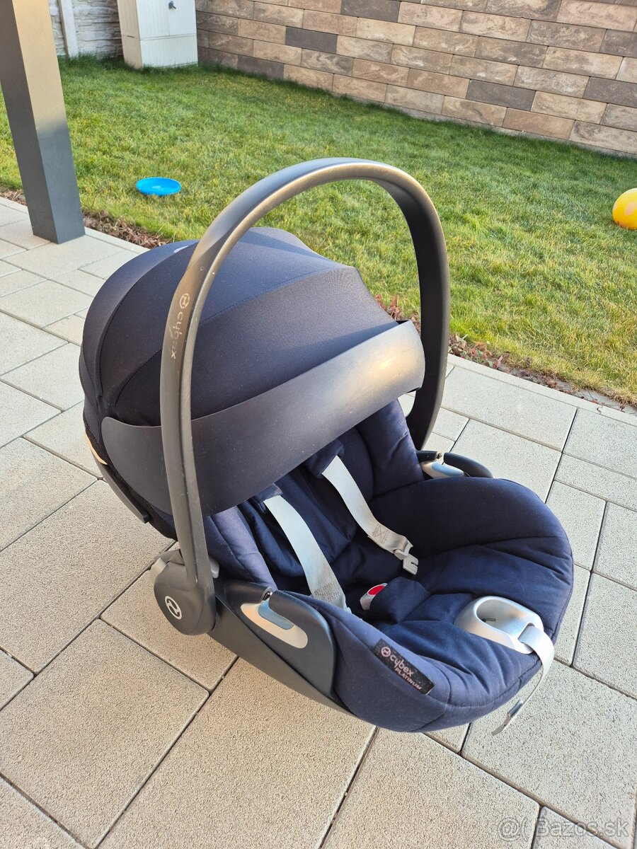 Cybex Cloud Z s isofixovou zakladnou