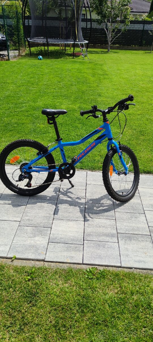 Bicykel Kross Hexagon