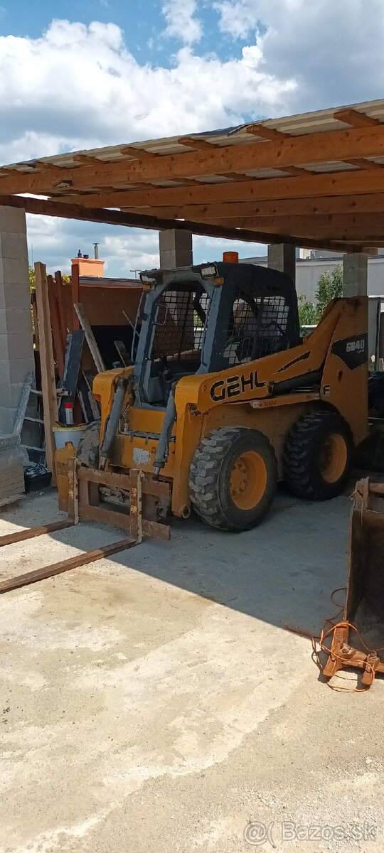 Predám Gehl 6640 turbo