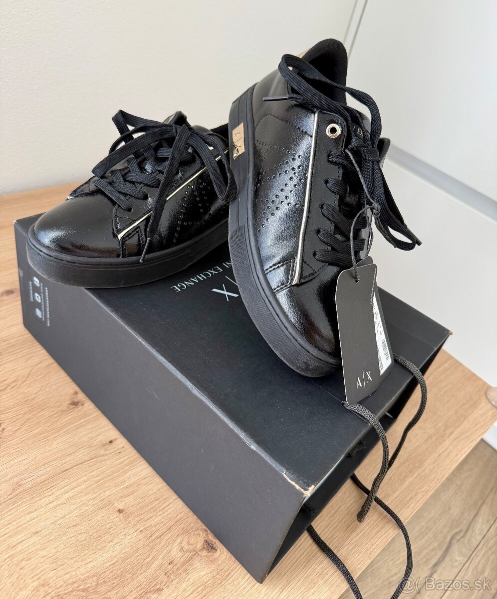 Dámske tenisky EA7 Emporio Armani
