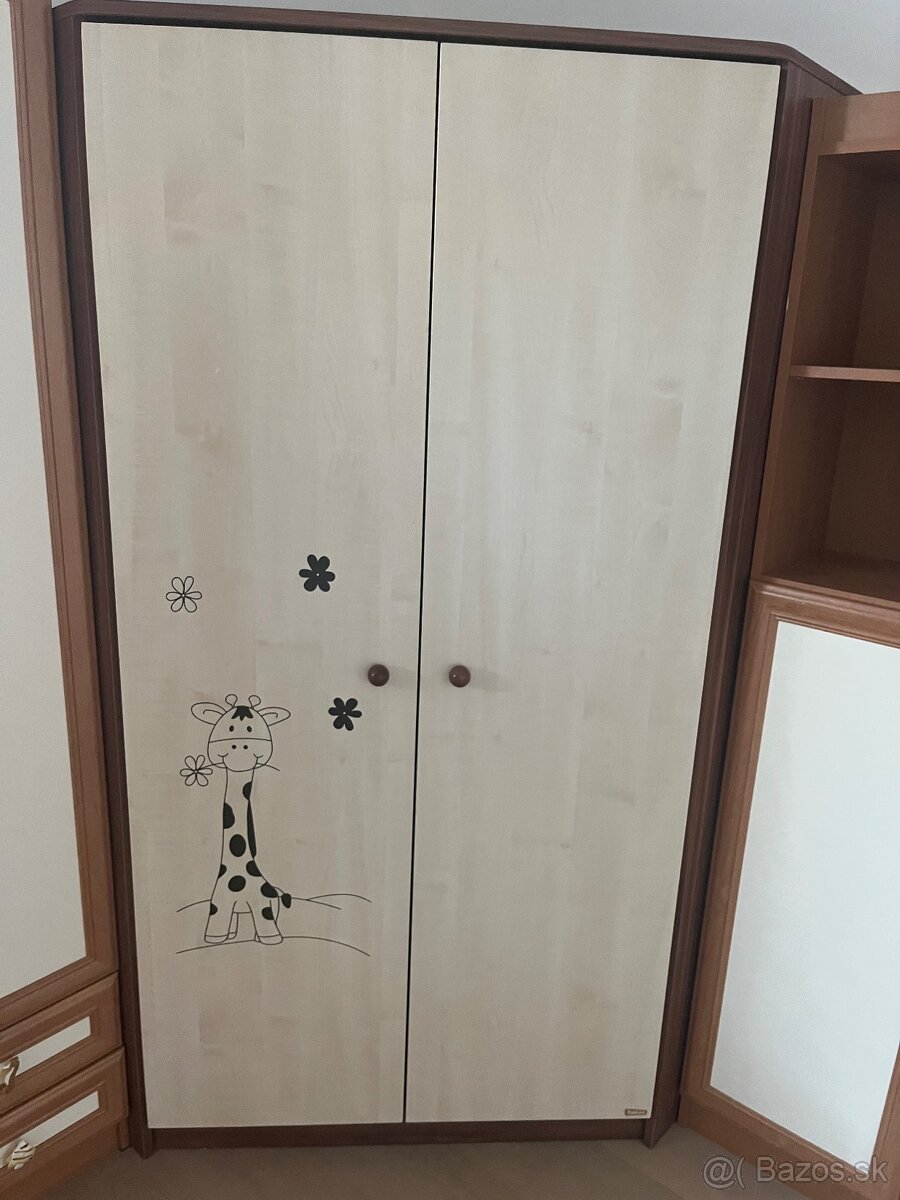 Detská rohová skriňa - Faktum makao - vzor žirafa