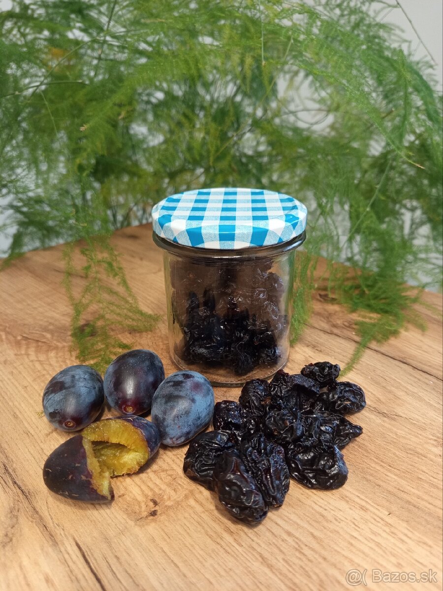 Sušené slivky a hrušky
