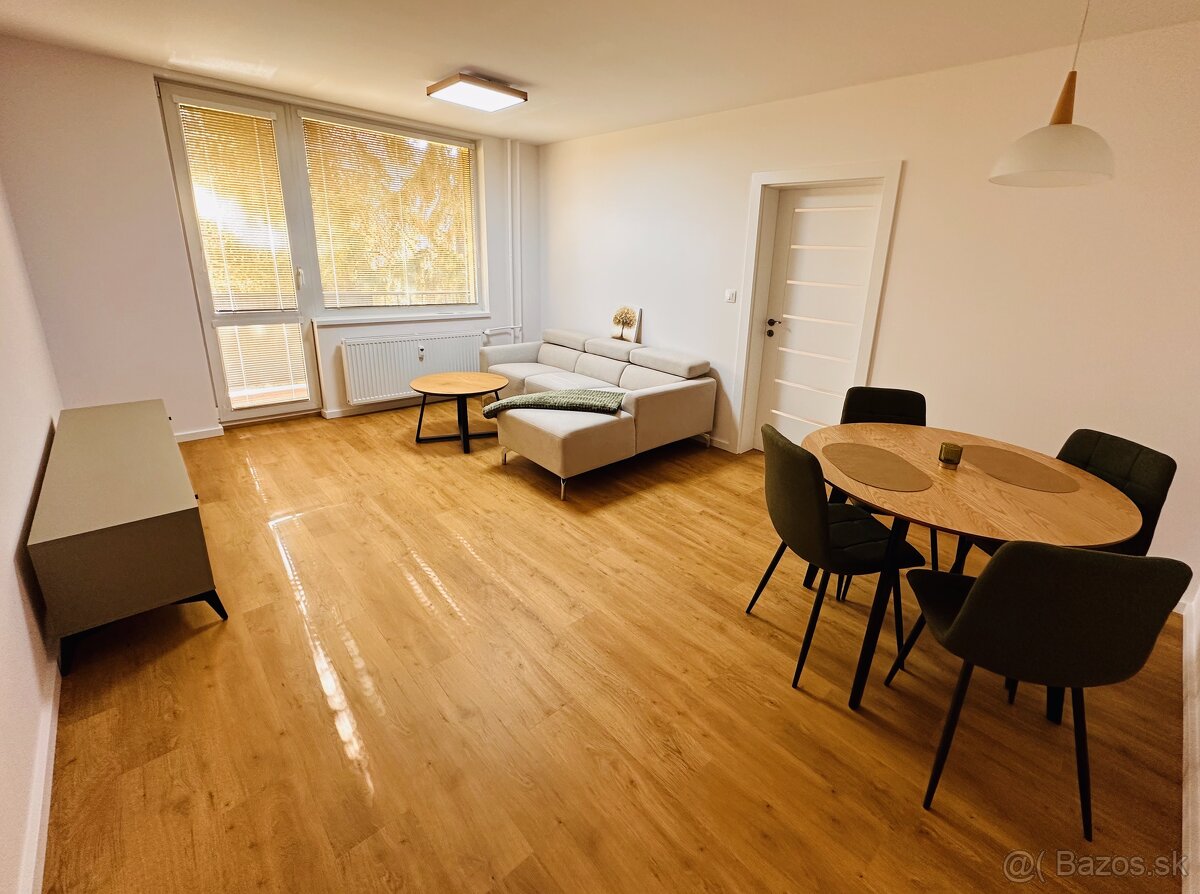 nový 2.5 izbový byt s 2balkónmi, kompletne zariadený