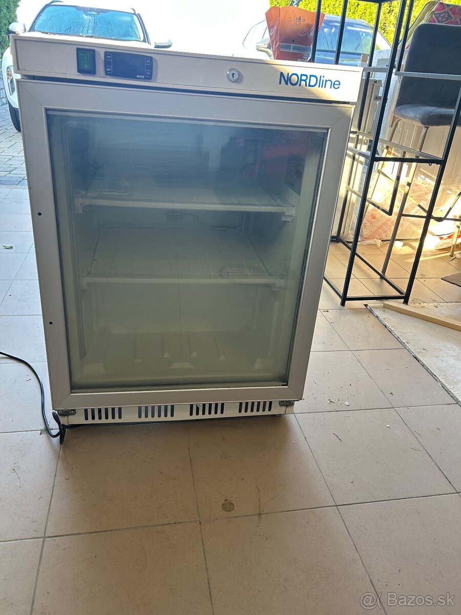 Podpultova mraznicka