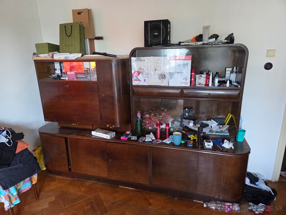 Darujeme za odvoz nábytok