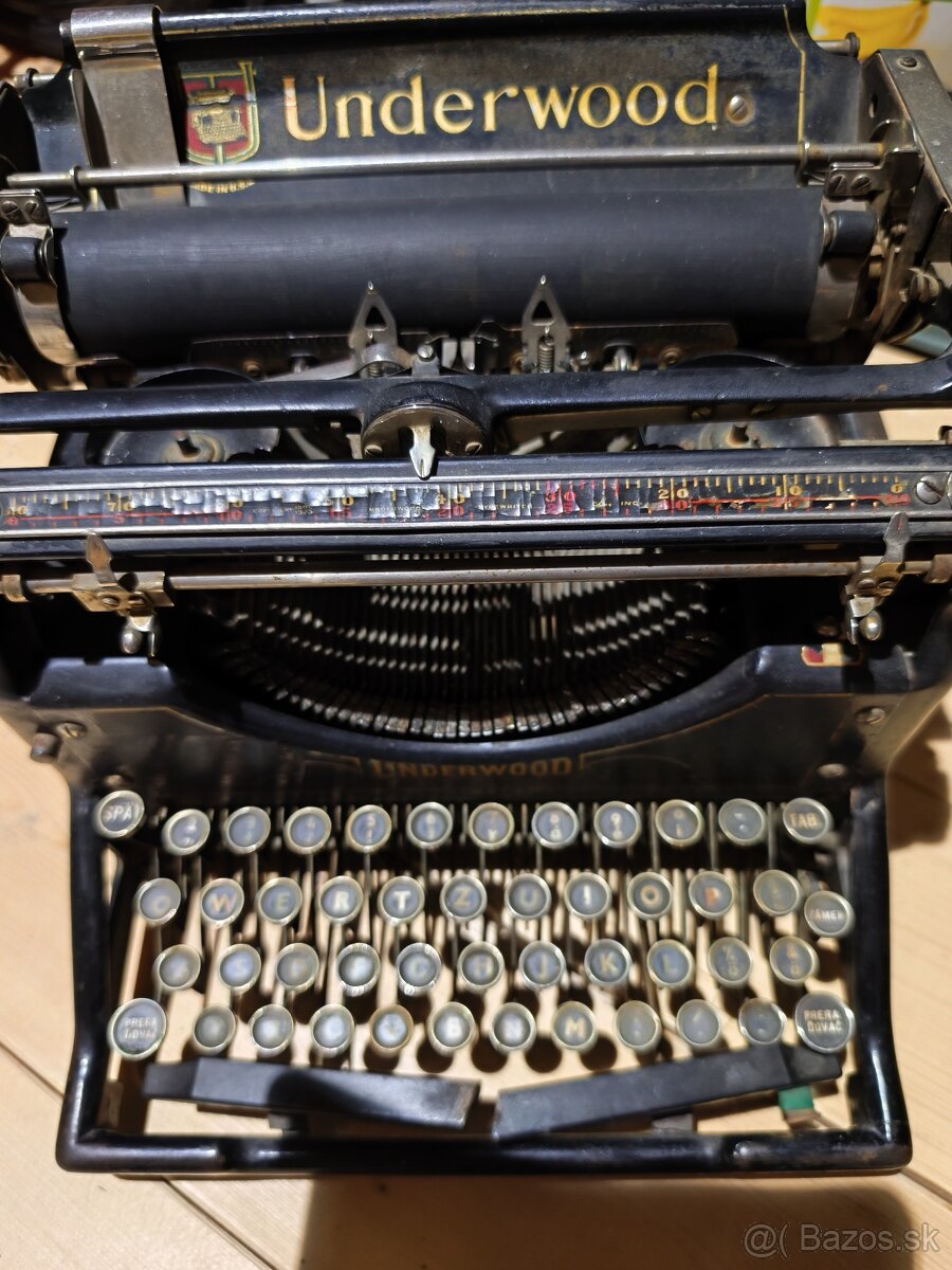 Písací stroj Underwood