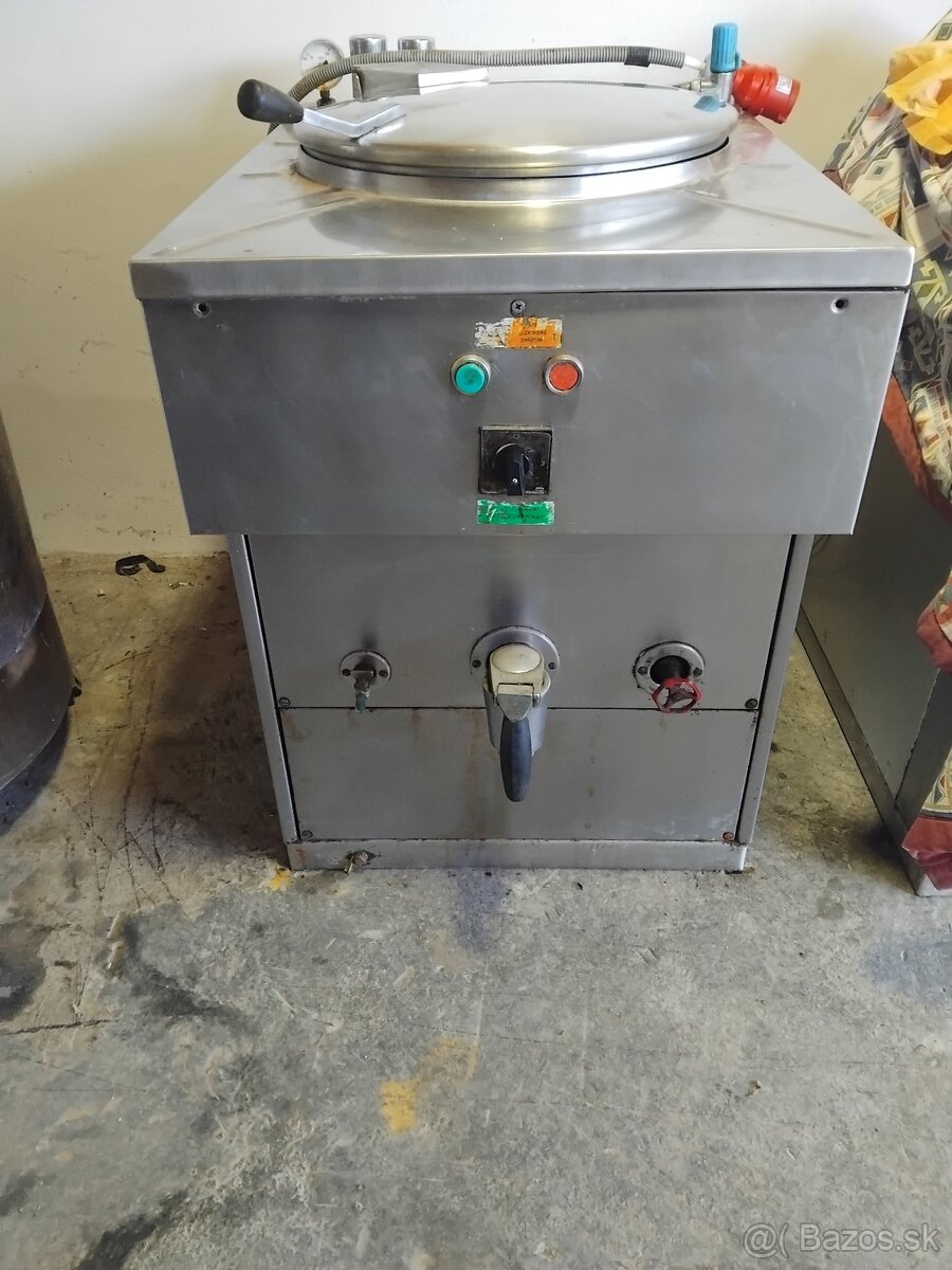 Elektrický varný kotol