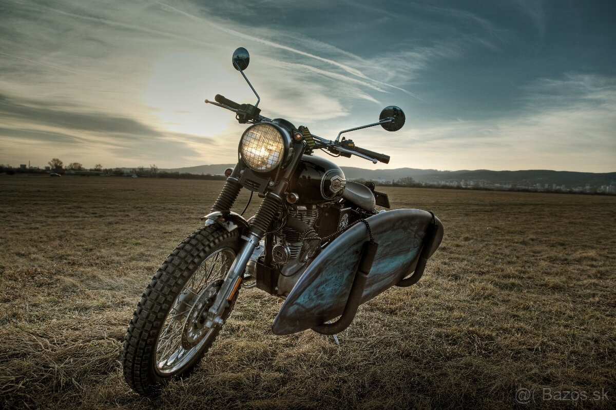 Royal Enfield Bullet 500 – Custom Scrambler