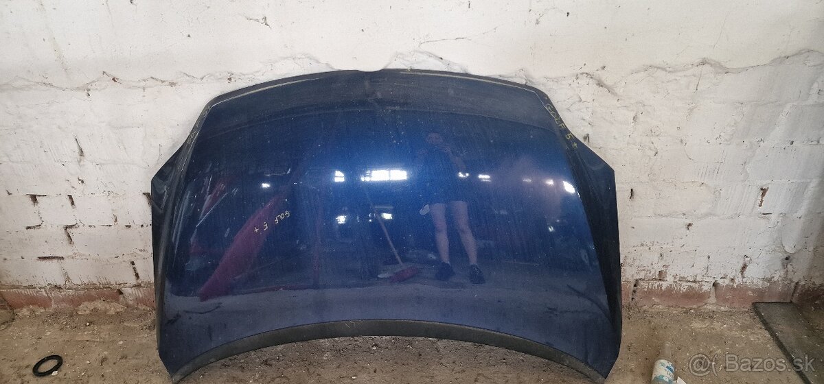 Predam kapotu volkswagen golf 5+