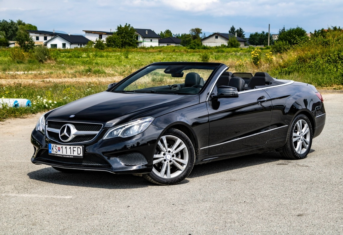 Mercedes-Benz E 220 - Cabrio