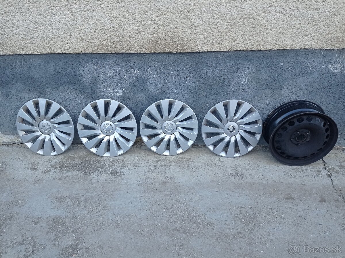 Puklice Škoda Octavia 3