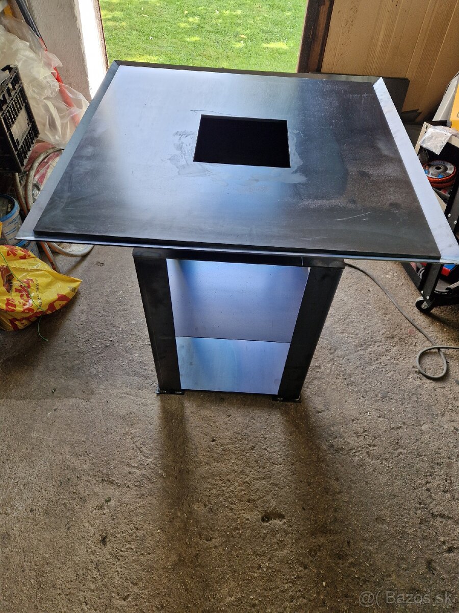 Stolový gril - A K C I A -