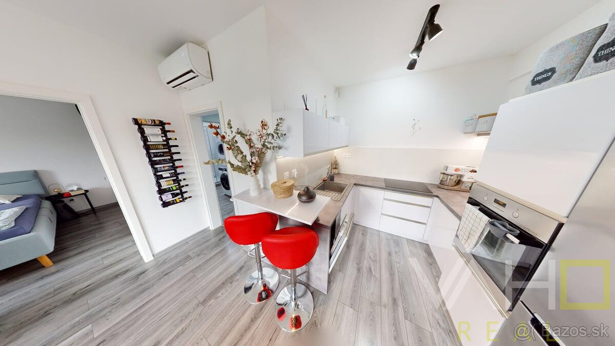 ,,REZERVOVANÝ,, NOVOSTAVBA 2izb. byt v centre mesta